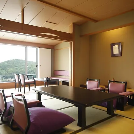 Toba Seaside Hotel Exterior photo