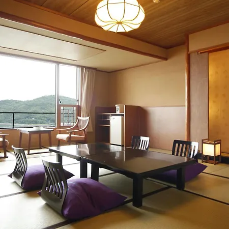 Toba Seaside Hotel Exterior photo