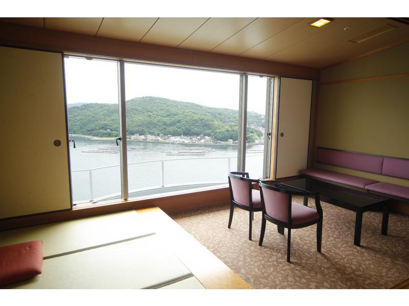 Seaside 4*