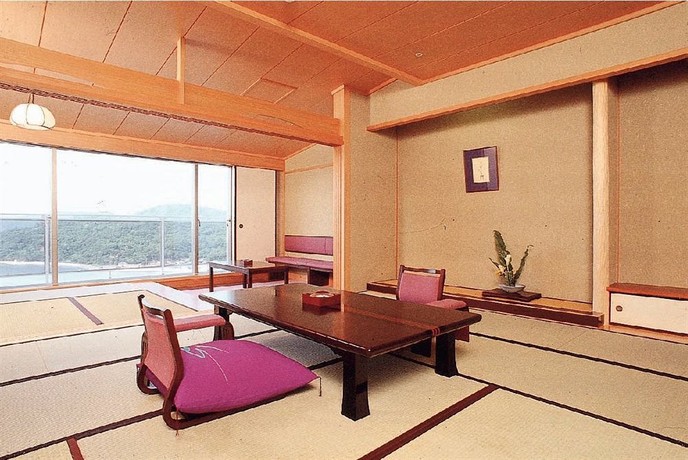 Hotel Seaside 4*